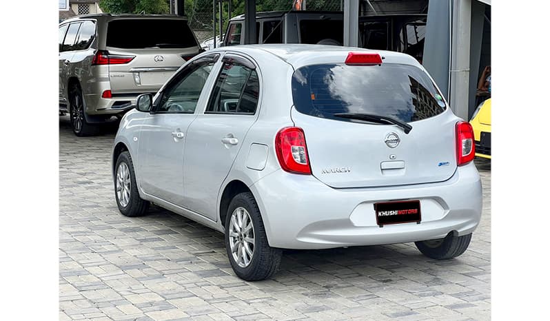 2015 Nissan March Base image-12
