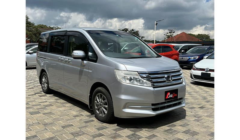 2015 Honda Step Wagon G Comfort Selection image-11