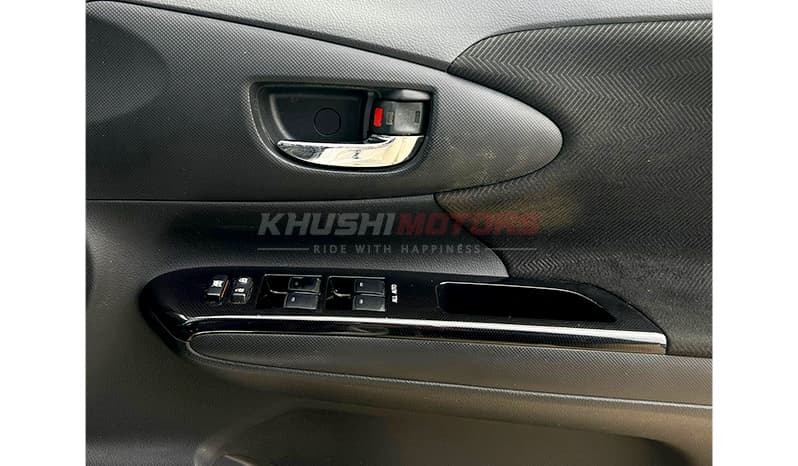 2016 Toyota Wish S image-17