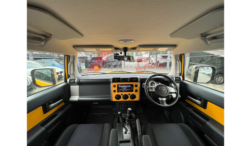 2016 Toyota Fj Cruiser Color Package image-6