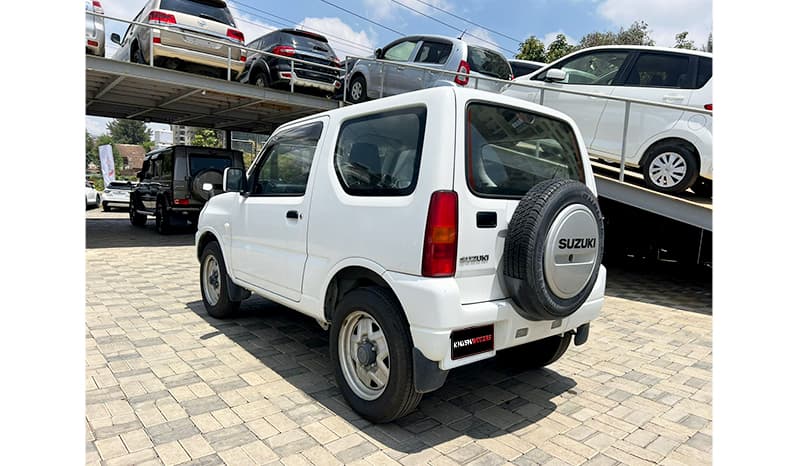 2016 Suzuki Jimny XG image-16