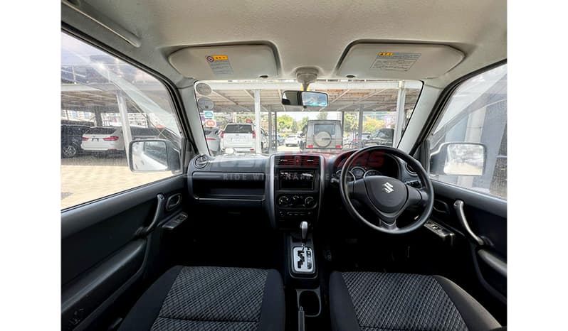 2016 Suzuki Jimny XG image-17