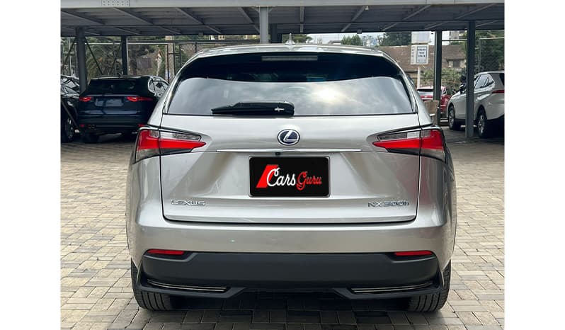 2016 Lexus NX NX300H image-2