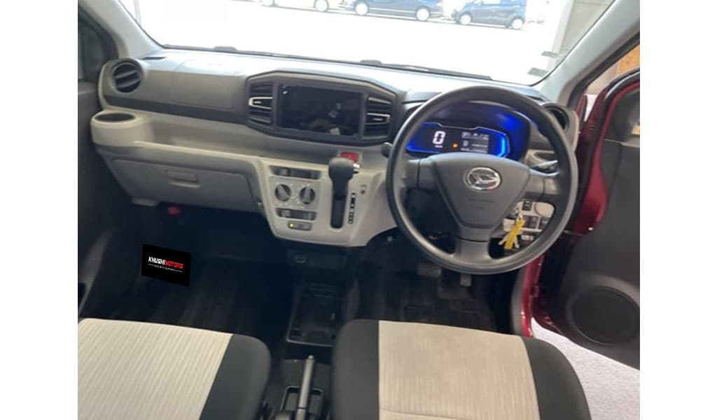 2018 Daihatsu Mira Es X Limited image-3