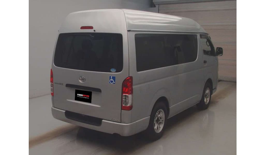 2018 Toyota Regius Van Wheel Chair Equipped image-4
