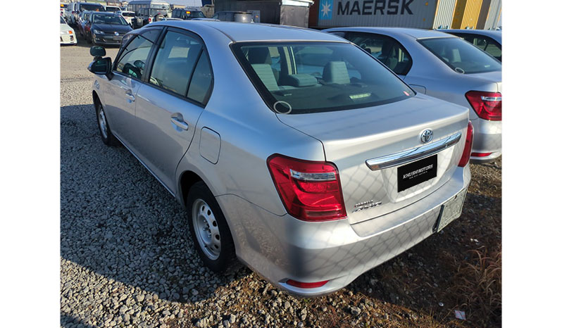 2019 Toyota Corolla Axio Drivinig School image-8