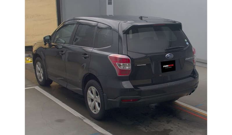 2014 Subaru Forester image-5