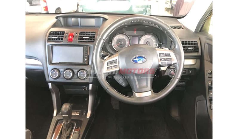 2014 Subaru Forester image-7