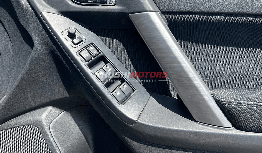 2014 Subaru Forester image-16