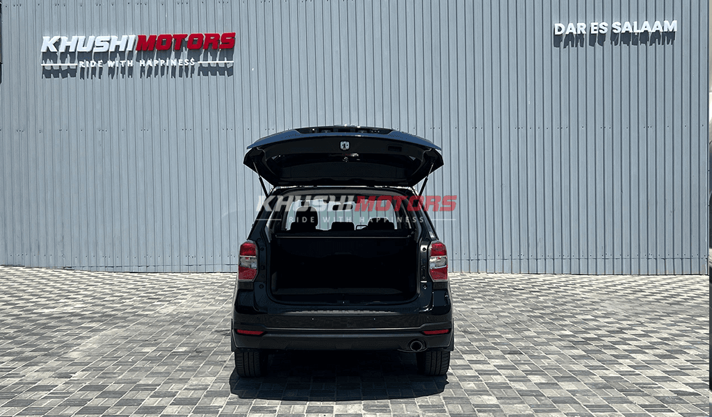 2014 Subaru Forester image-18