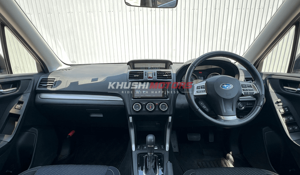 2014 Subaru Forester image-23