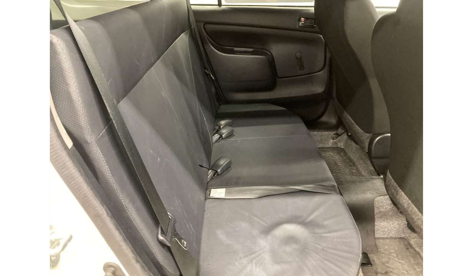 2020 Toyota Probox GL image-2