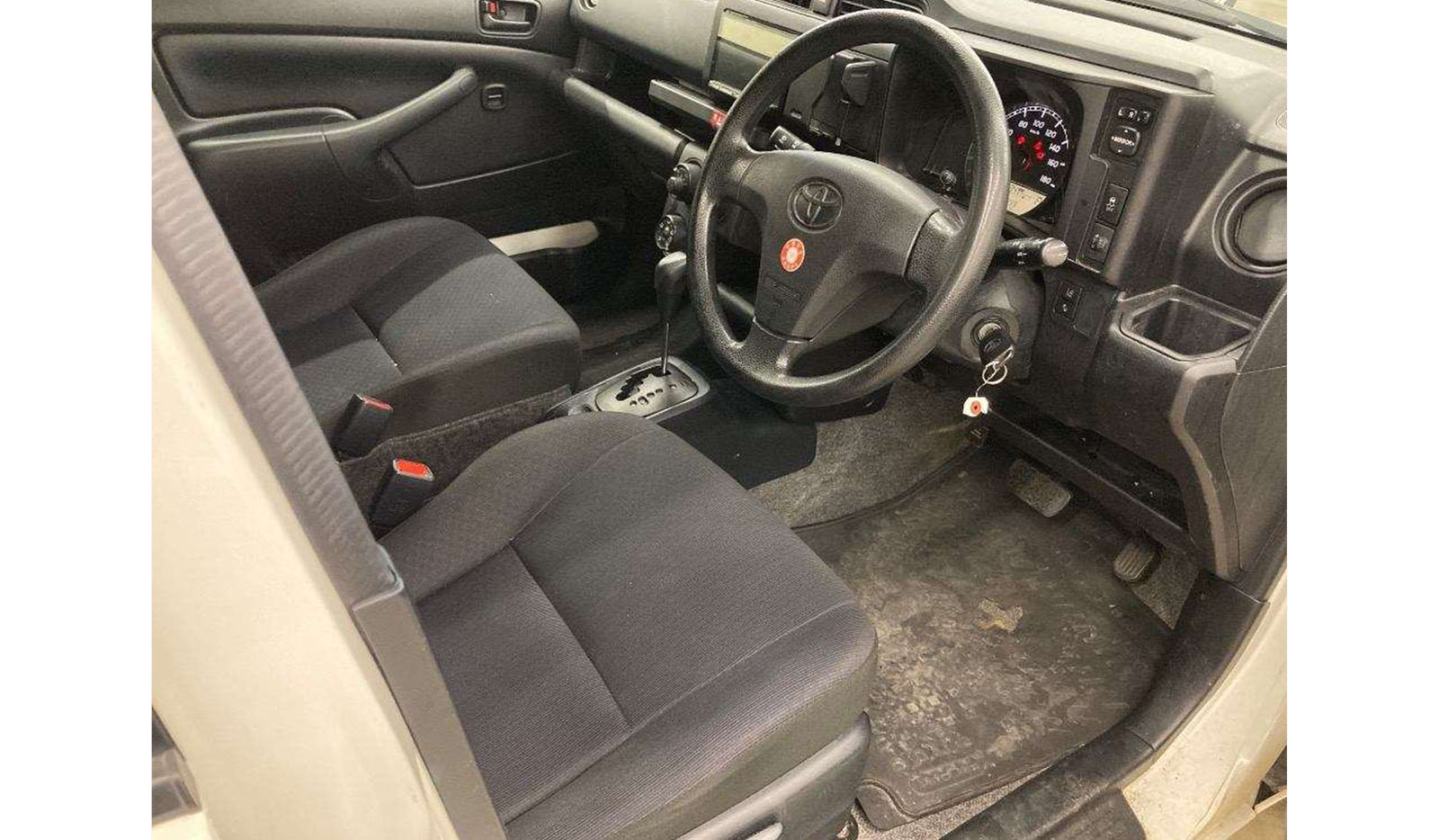 2020 Toyota Probox GL image-3