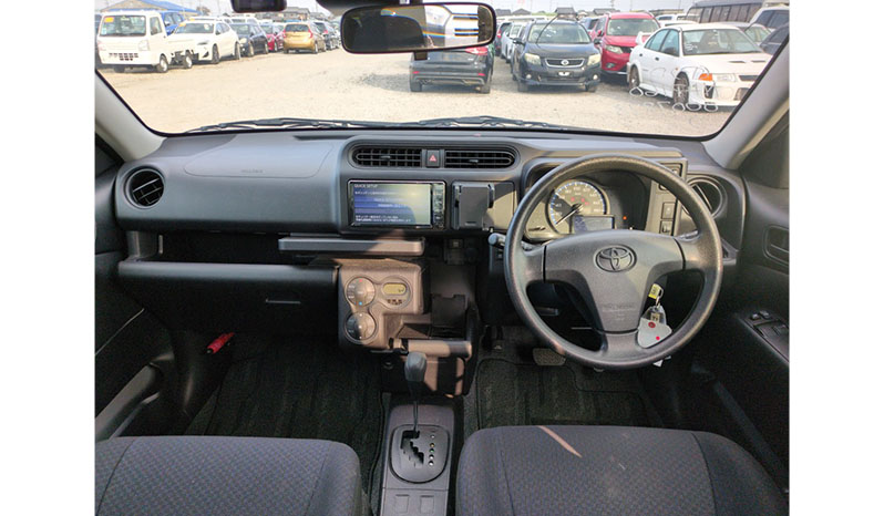 2019 Toyota Succeed Hybrid UL-X image-6