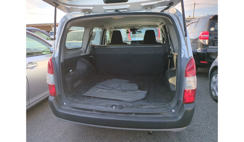 2019 Toyota Probox Hybrid GL image-2