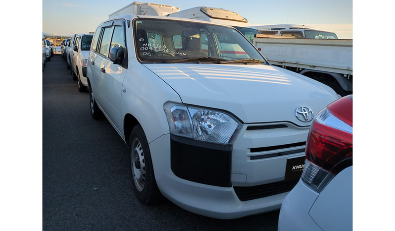 2019 Toyota Probox DX Comfort image-1