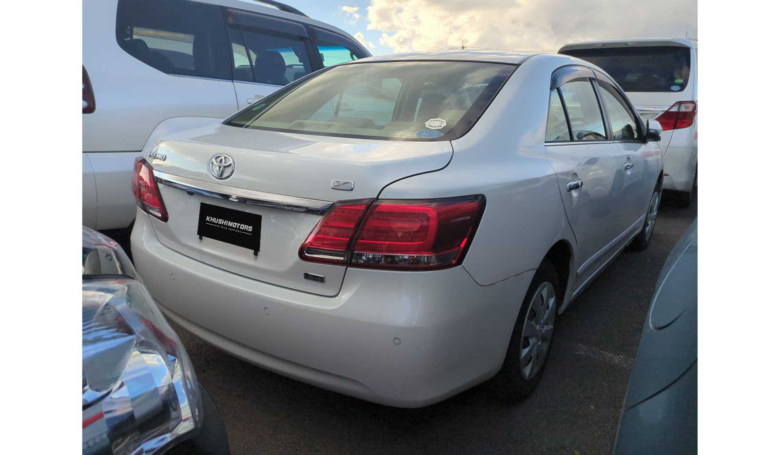 2019 Toyota Premio XL image-7