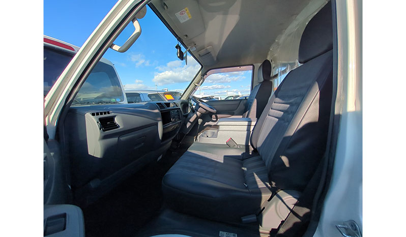 2019 Mazda Bongo DX image-5