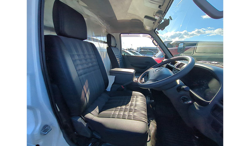 2019 Mazda Bongo DX image-6