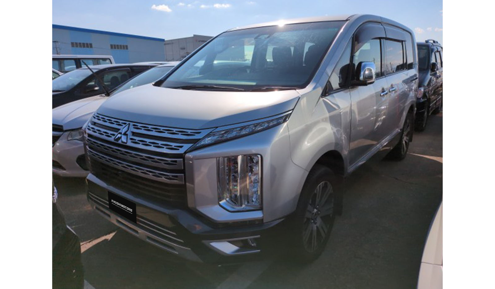 2019 Mitsubishi Delica D5 image-8