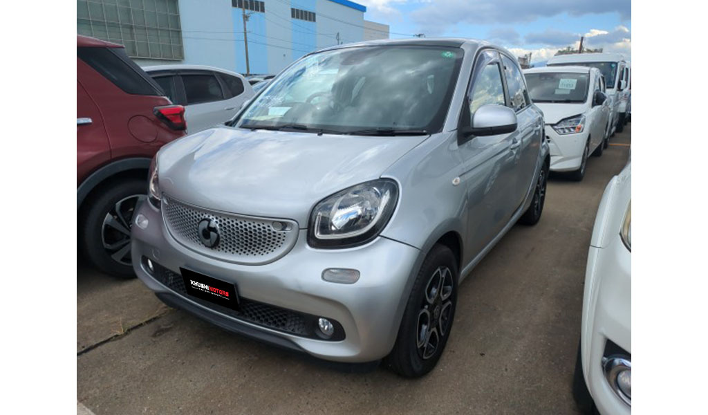 2018 Smart For Four image-2