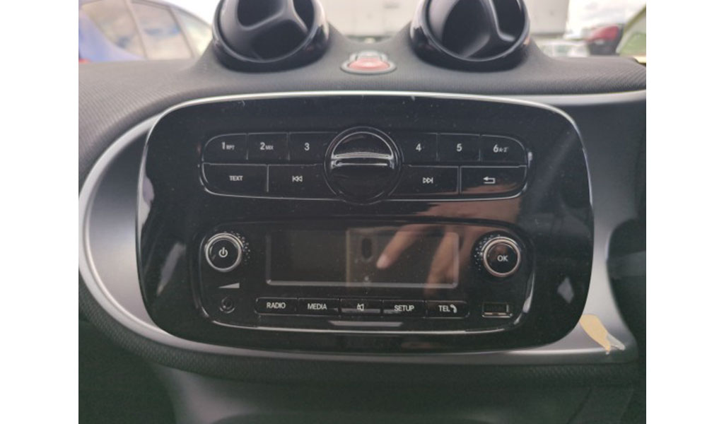 2018 Smart For Four image-6