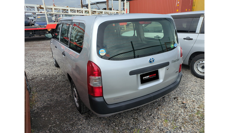 2019 Toyota Probox Hybrid DX Comfort image-2