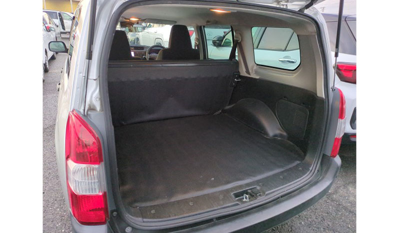 2019 Toyota Probox Hybrid DX Comfort image-2