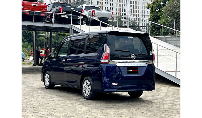 2016 Nissan Serena S image-3