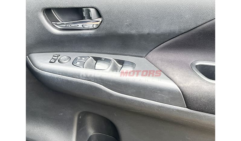 2016 Nissan Serena S image-7