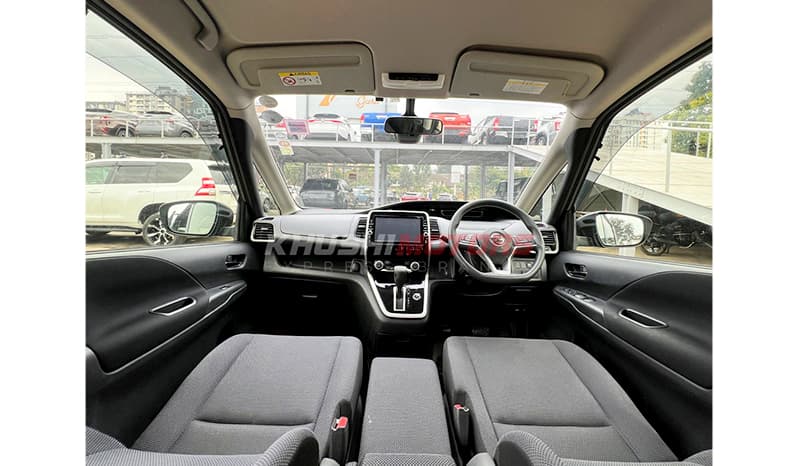 2016 Nissan Serena S image-9