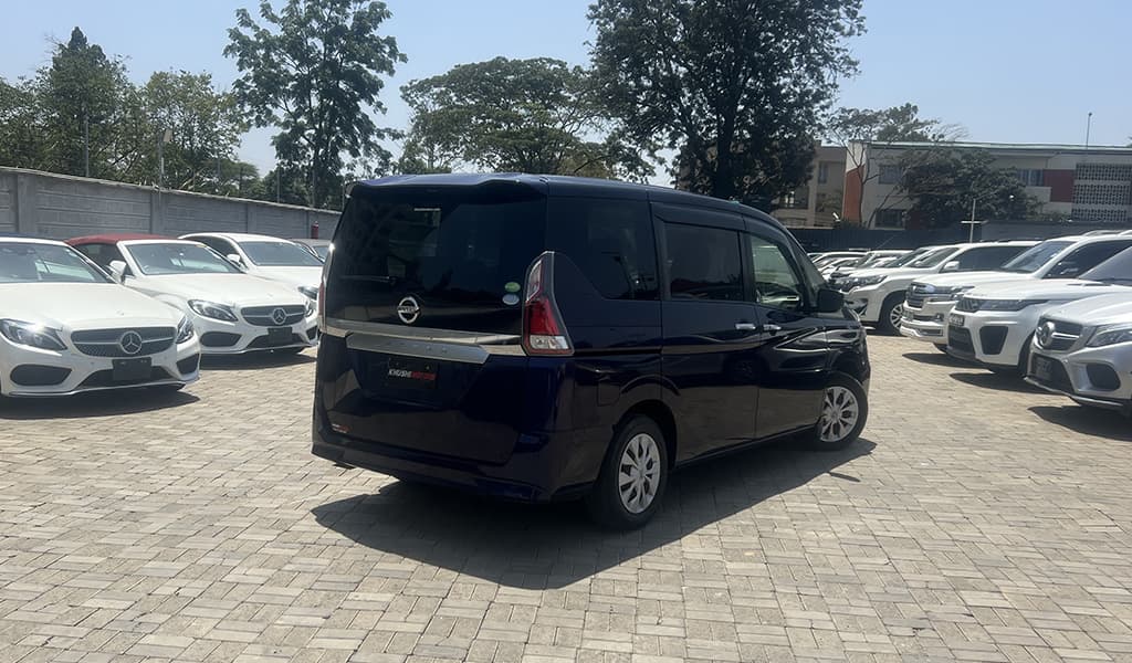 2016 Nissan Serena S image-17