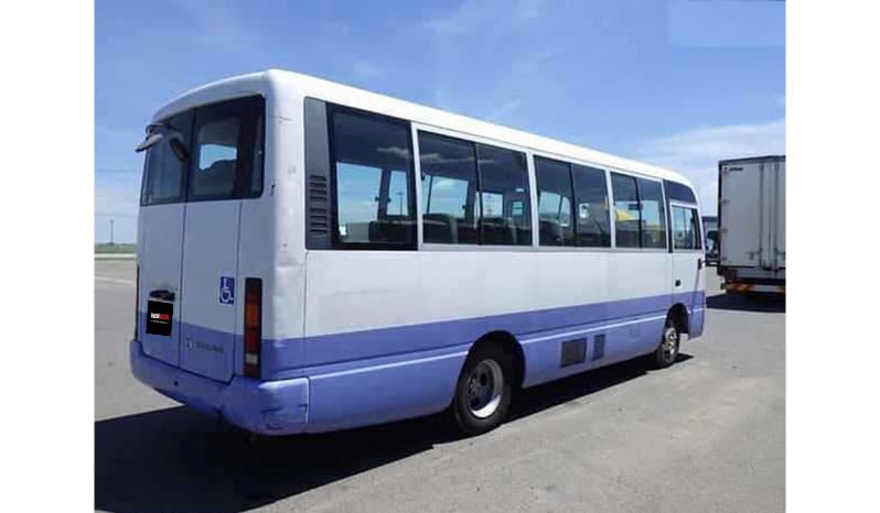 2004 Nissan Civilian image-3