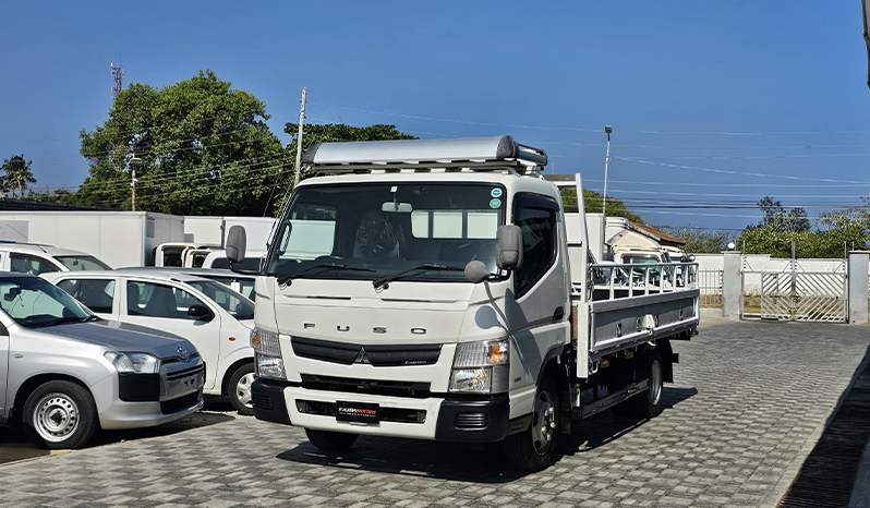 2017 Mitsubishi Fuso 3Ton image-3