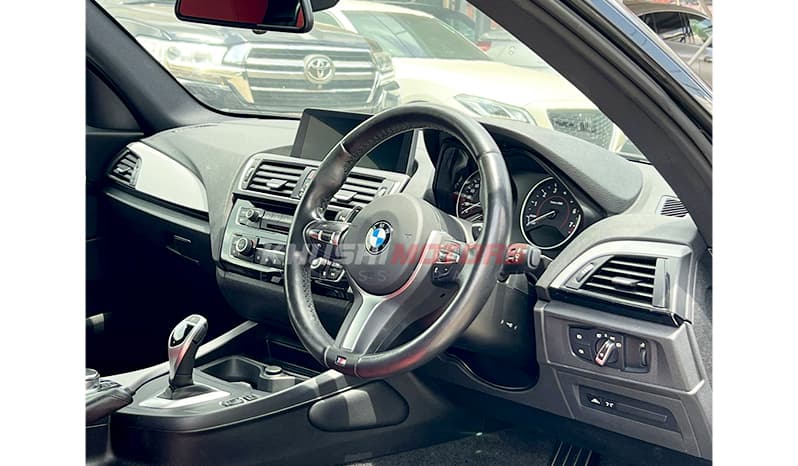 2017 Bmw 2 Series Cupe M Sport 220i image-2