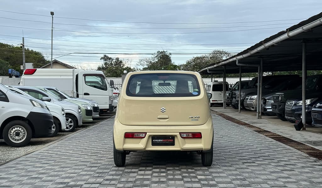 2018 Suzuki Alto L image-9