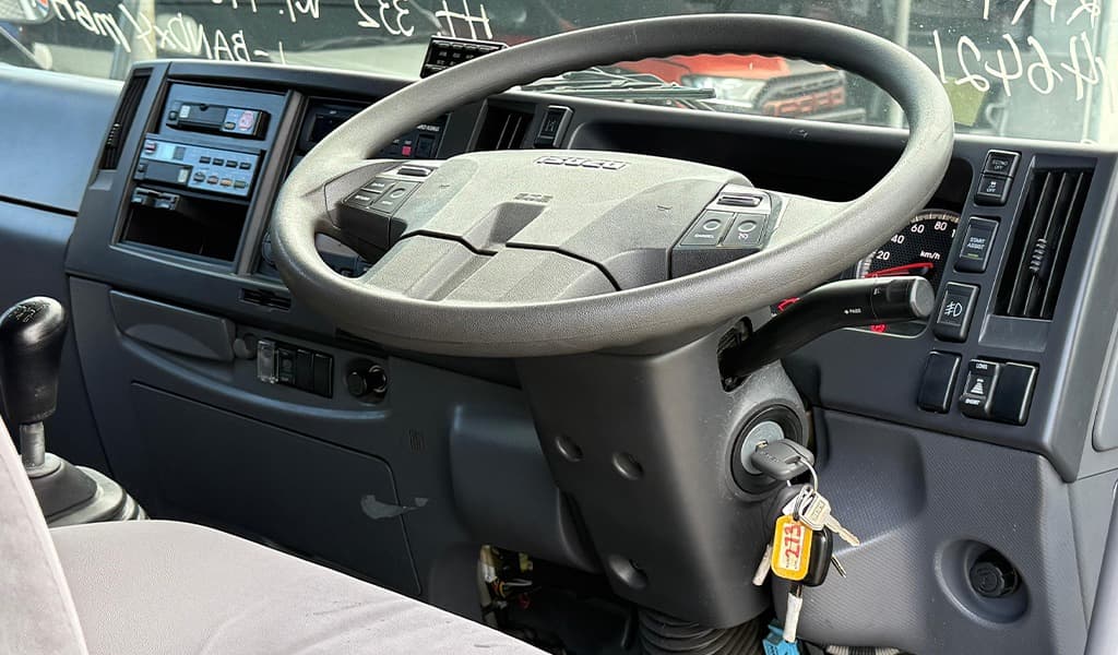 2019 Isuzu Forward Freezer 2.9 Ton image-16
