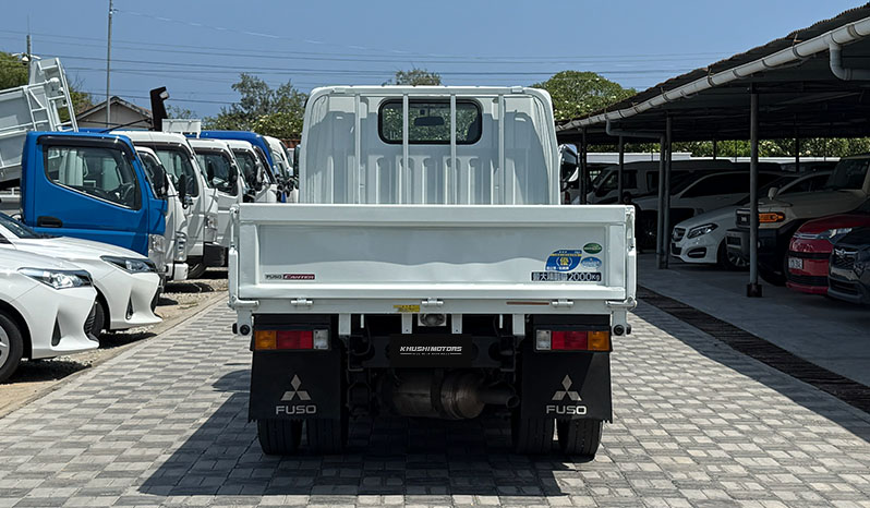 2018 Mitsubishi Fuso 2 Ton image-10