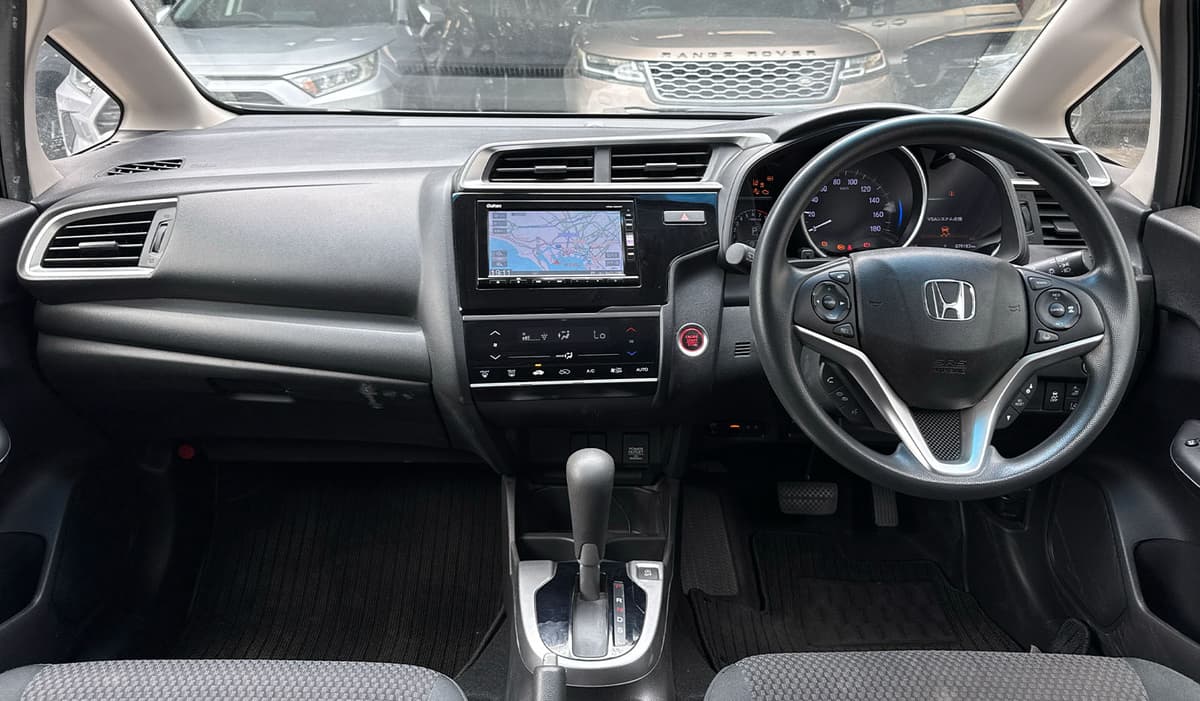 2018 Honda Fit GF image-13
