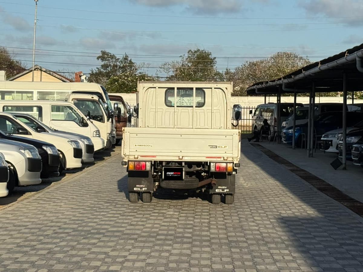 2018 Isuzu ELF 1.5 Ton image-15