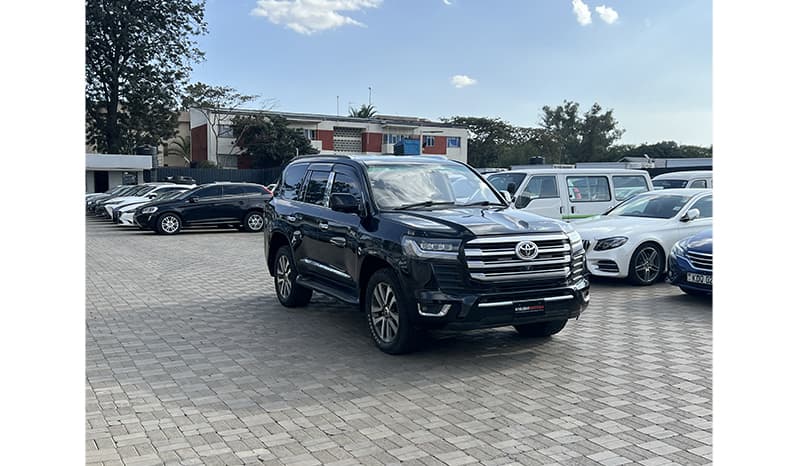 2011 Toyota Land Cruiser 200 ZX image-1