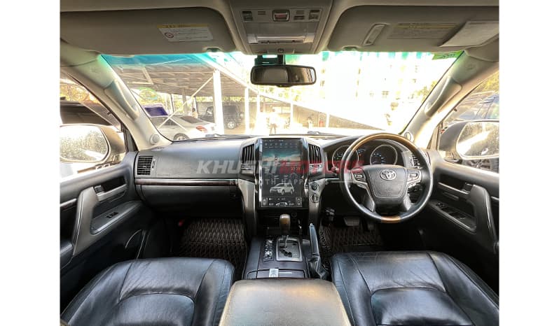 2011 Toyota Land Cruiser 200 ZX image-8