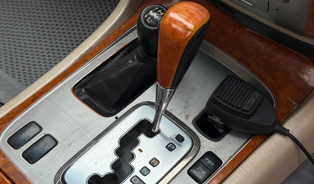2006 Toyota Land Cruiser 100 VX image-9