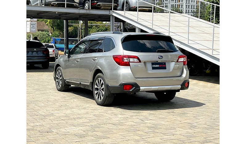 2015 Subaru Legacy Outback Limited image-3