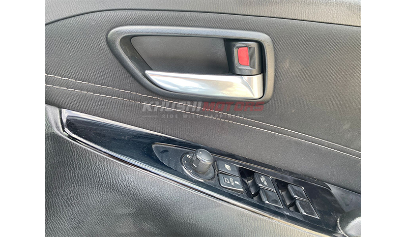 2016 Mazda Demio image-12