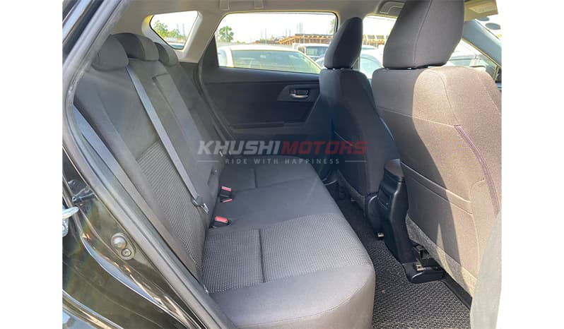 2016 Toyota Auris image-15