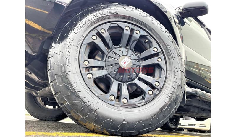 2003 Toyota Land Cruiser Prado image-8