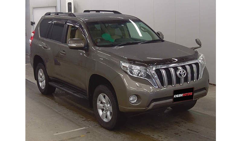 2017 Toyota Land Cruiser Prado image-3