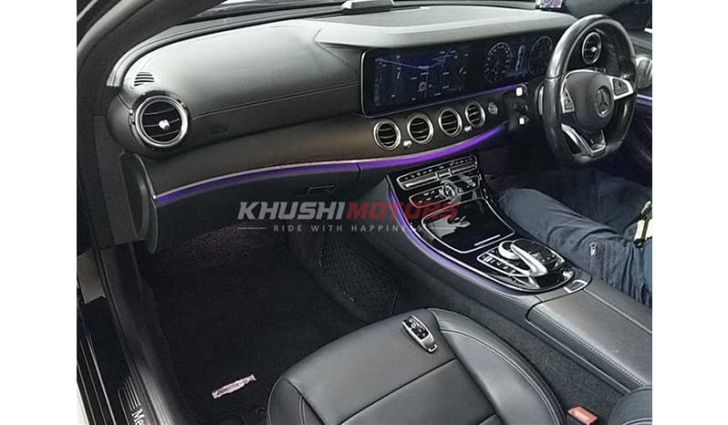 2017 Mercedes-Benz E250 image-4