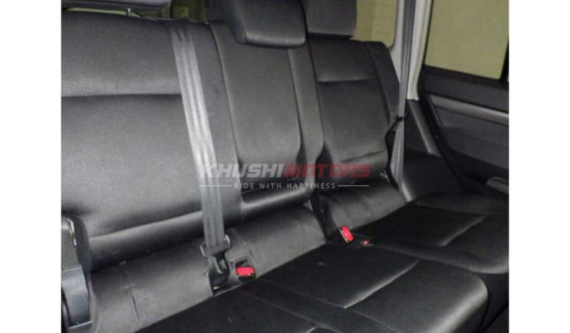 2009 Mitsubishi Pajero image-6